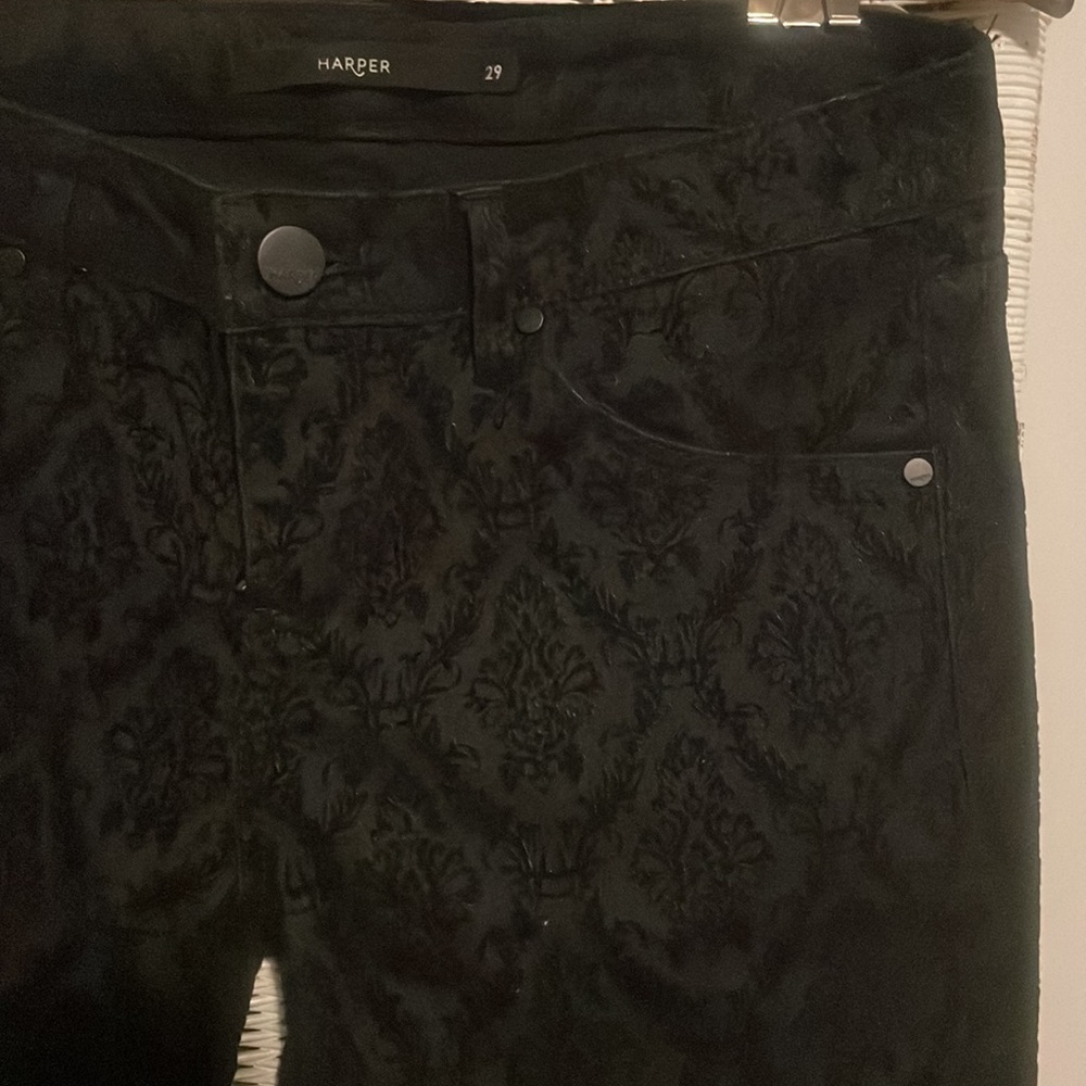 Francesca’s Harper size 29 black skinny pant